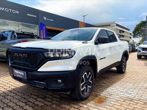 RAM RAMPAGE 2.0 HURRICANE 4 TURBO GASOLINA REBEL 4X4 AUTOMÁTICO
